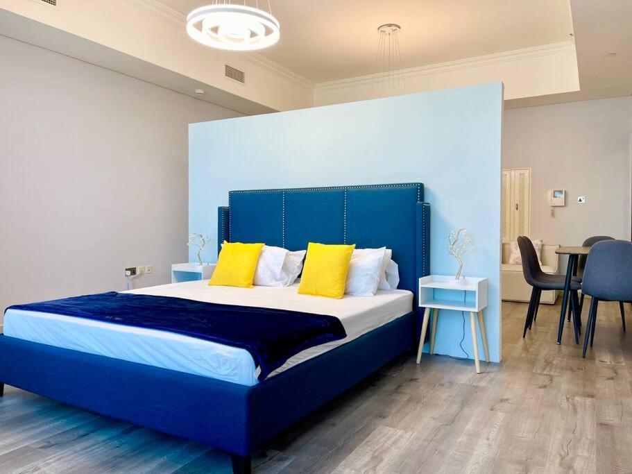 Cozy Upgraded Residential Flat With Sea, Mangrove, Pool View - 1203 Not Hotel Абу Даби Екстериор снимка